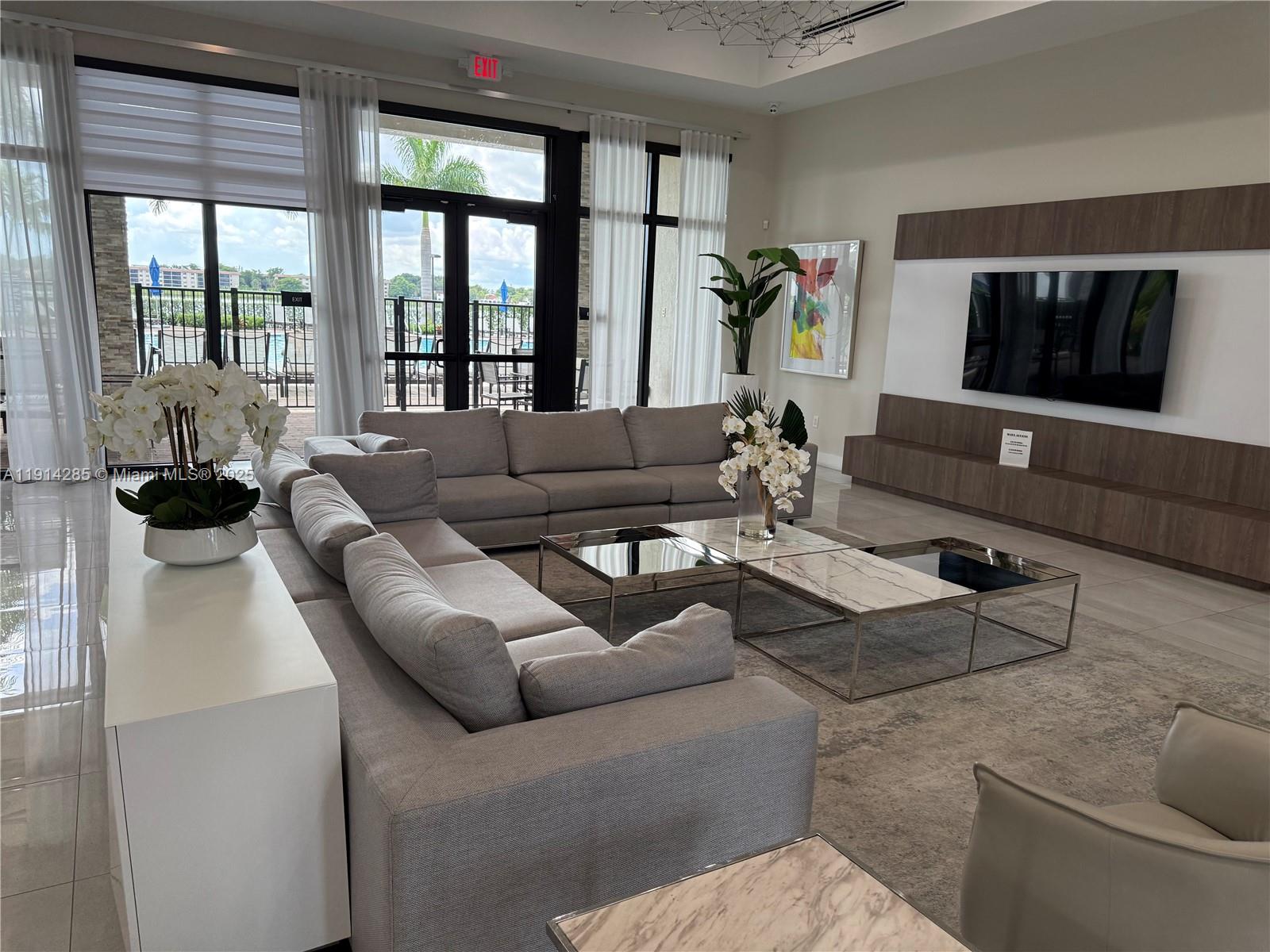 VIA VENTURA NEIGHBORHOOD - Residential Lease