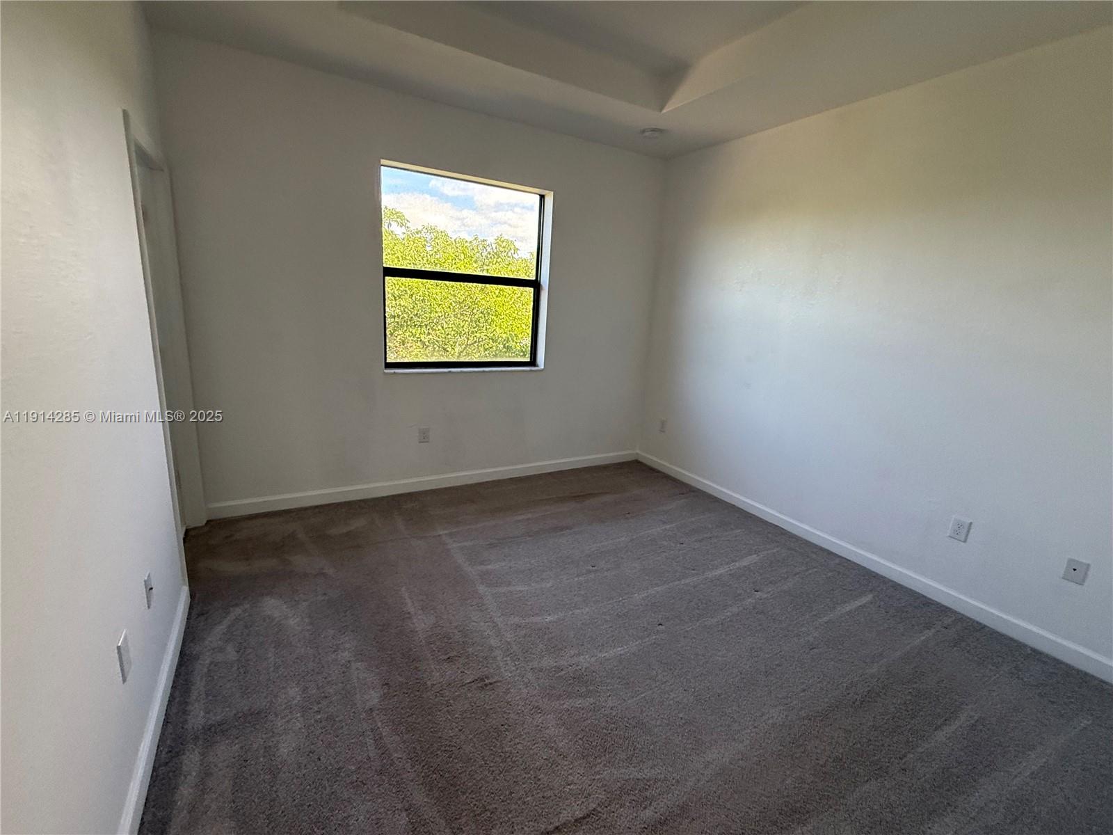 VIA VENTURA NEIGHBORHOOD - Residential Lease