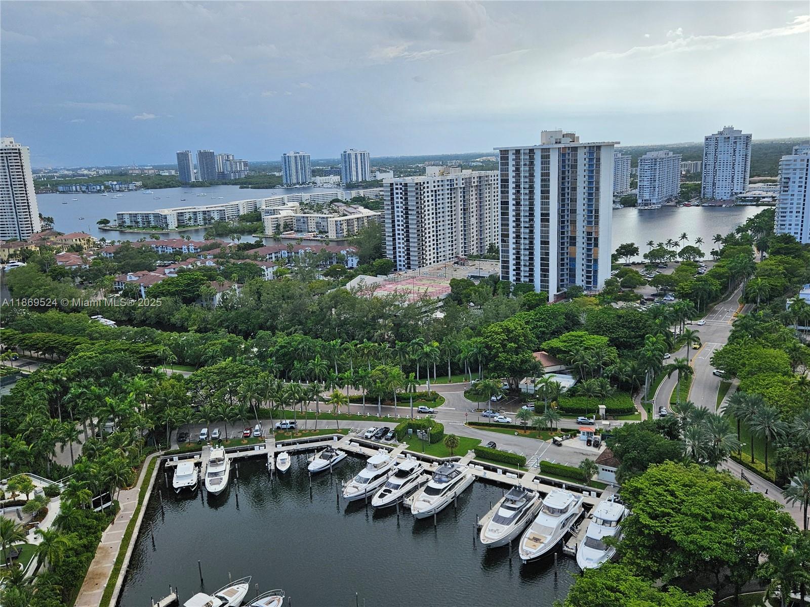 THE PENINSULA CONDO - Residential Lease