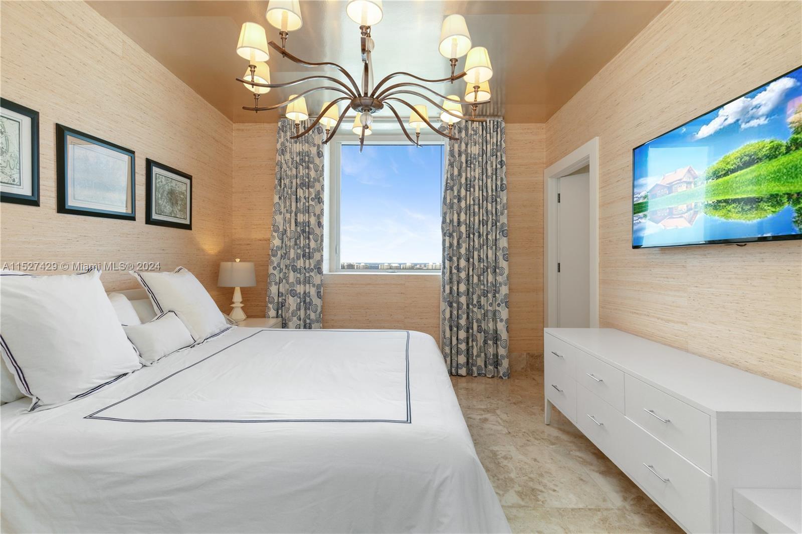 ACQUALINA OCEAN RESIDENCE - Residential