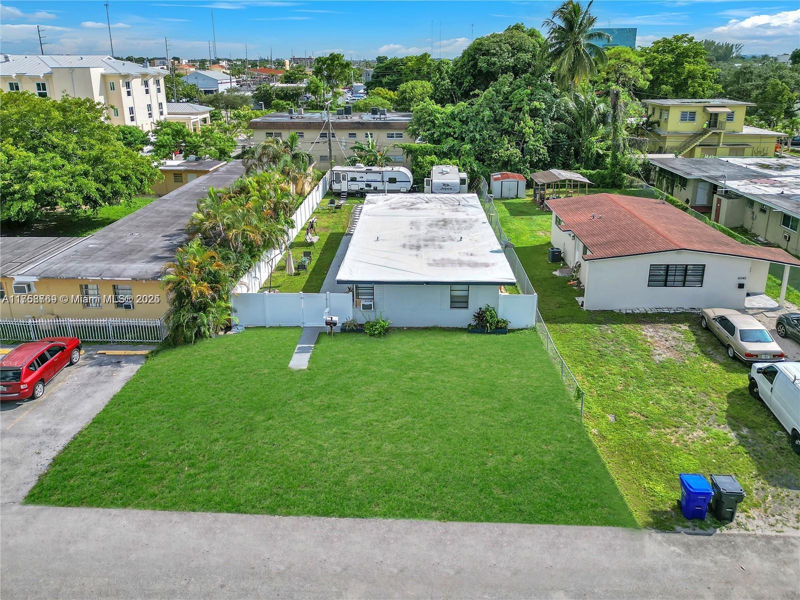Discover the perfect blend of comfort and convenience in this charming 1-bedroom, 1-bathroom fully furnished unit. Ideally located in the heart of Hollywood, you're just minutes from shopping, top attractions, and major highways. Move-in ready—just bring your personal belongings! Some utilities included.