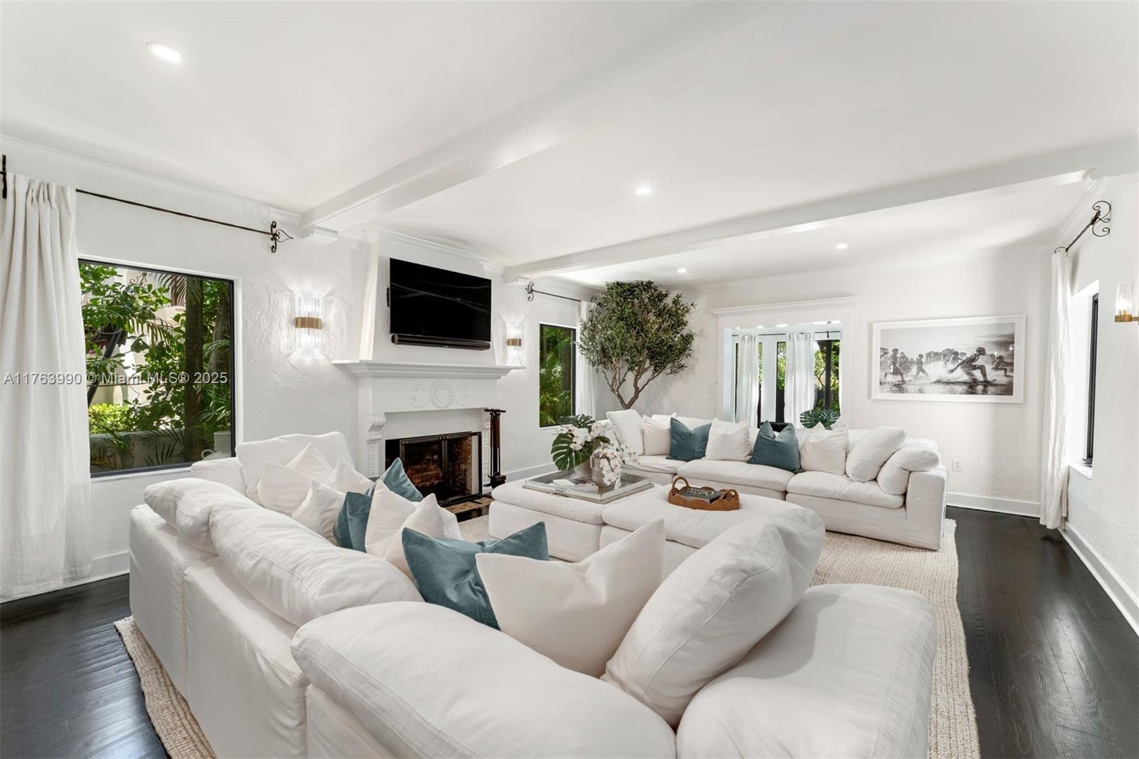 NAUTILUS SUB - Residential