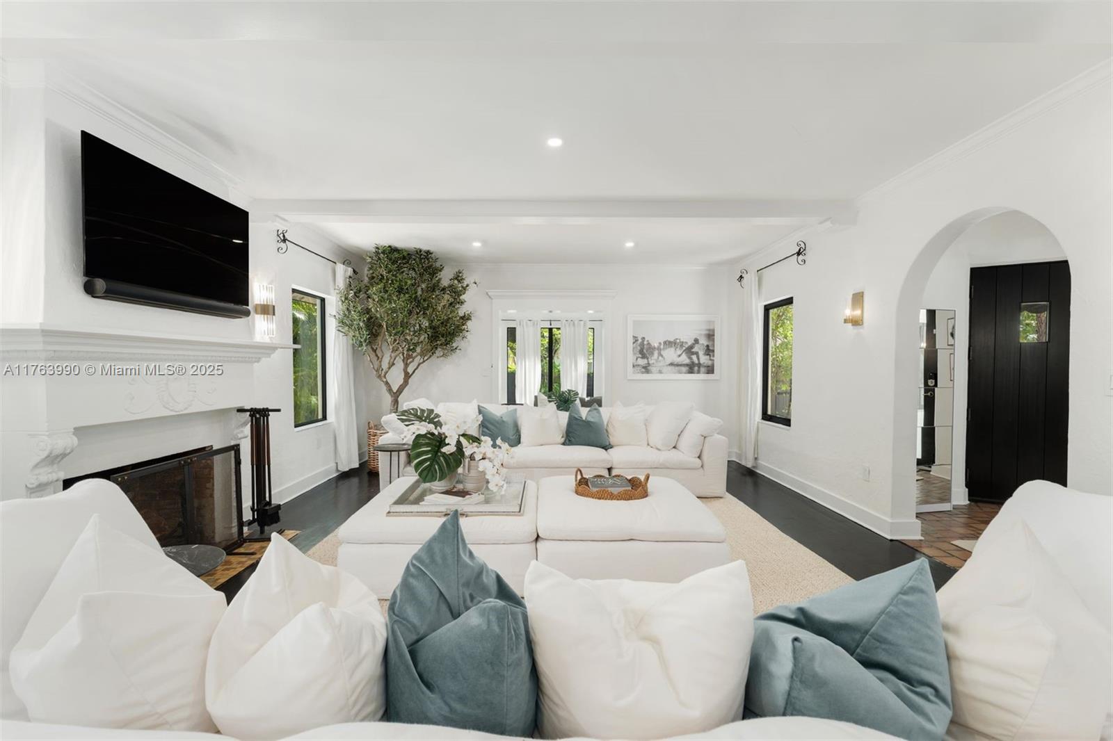 NAUTILUS SUB - Residential