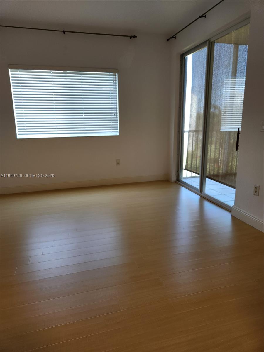 CAPTIVA CONDO E - Residential