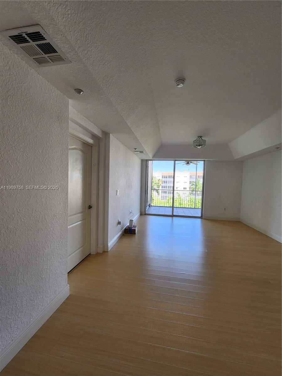 CAPTIVA CONDO E - Residential