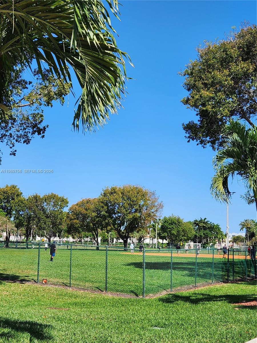 CAPTIVA CONDO E - Residential