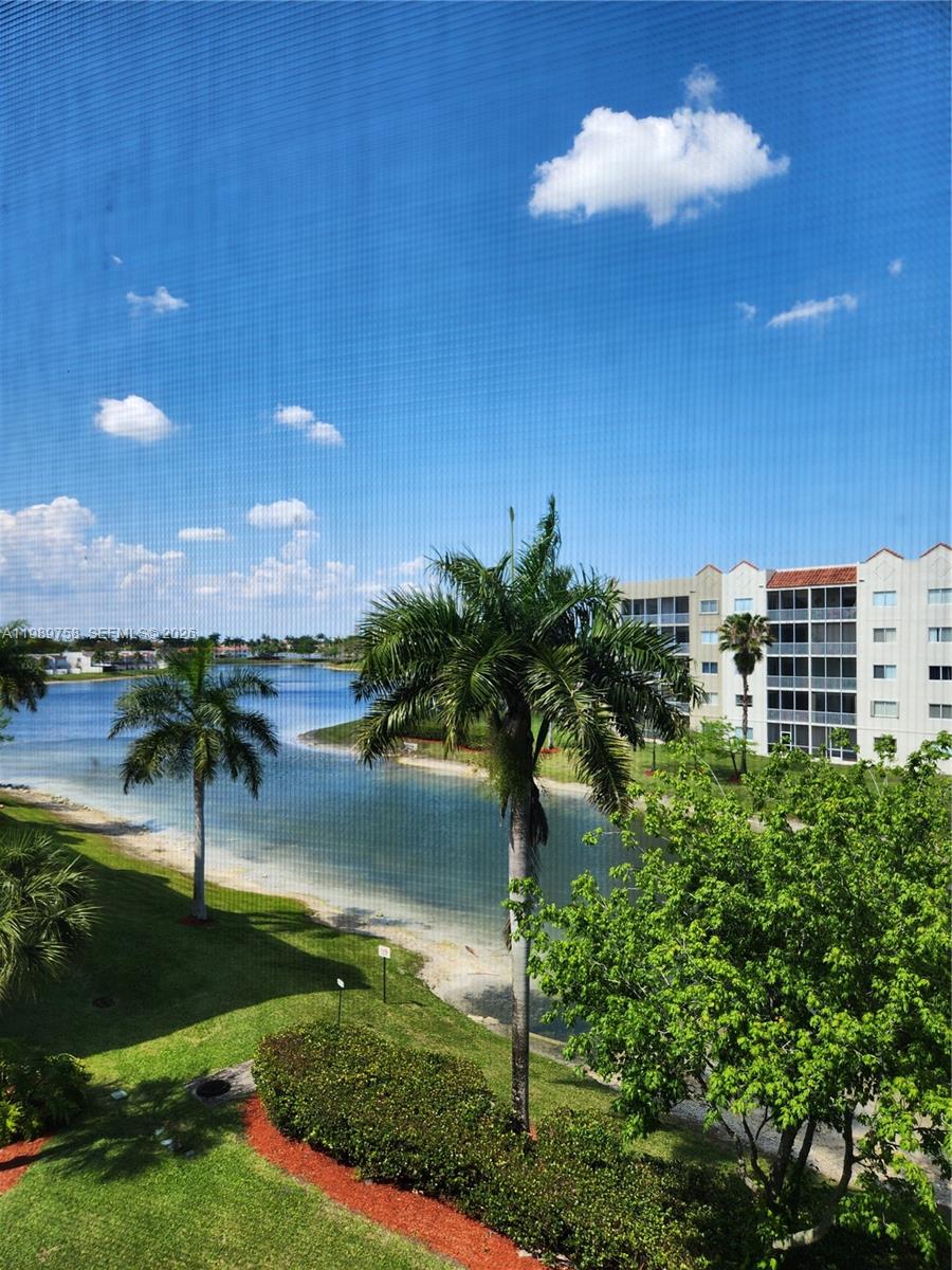 CAPTIVA CONDO E - Residential