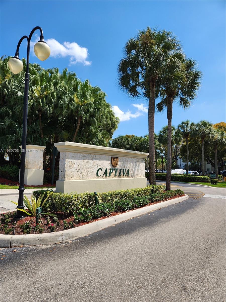 CAPTIVA CONDO E - Residential