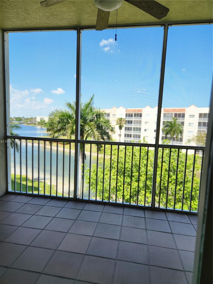 CAPTIVA CONDO E - Residential