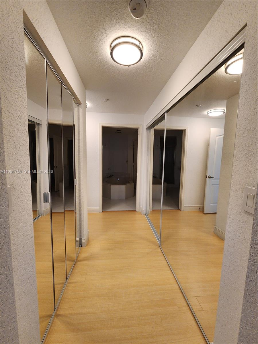 CAPTIVA CONDO E - Residential