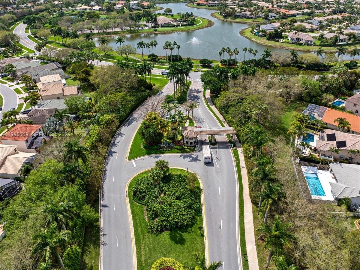 ISLES AT WELLINGTON 1 - Residential