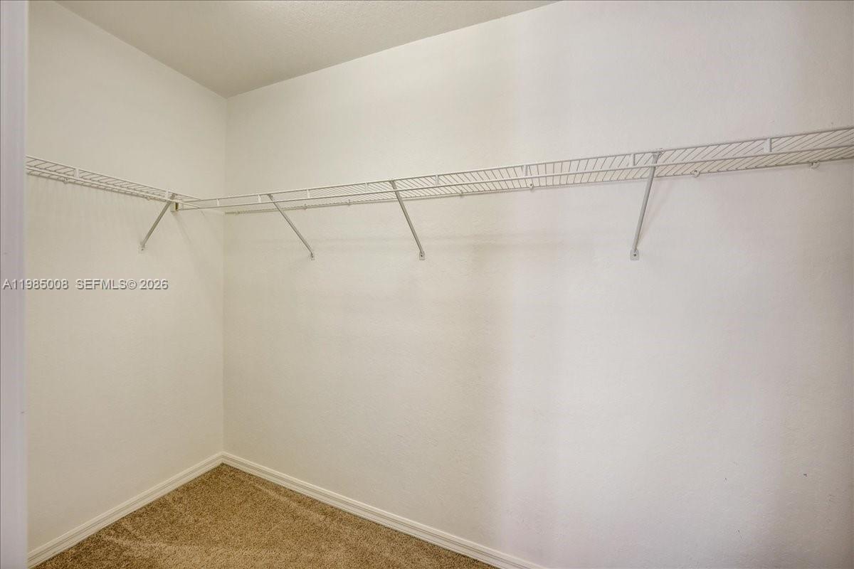 ISLES AT WELLINGTON 1 - Residential