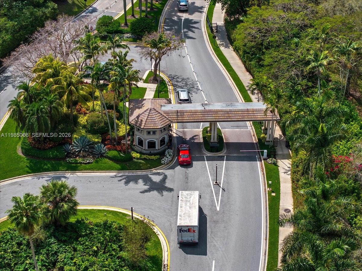 ISLES AT WELLINGTON 1 - Residential