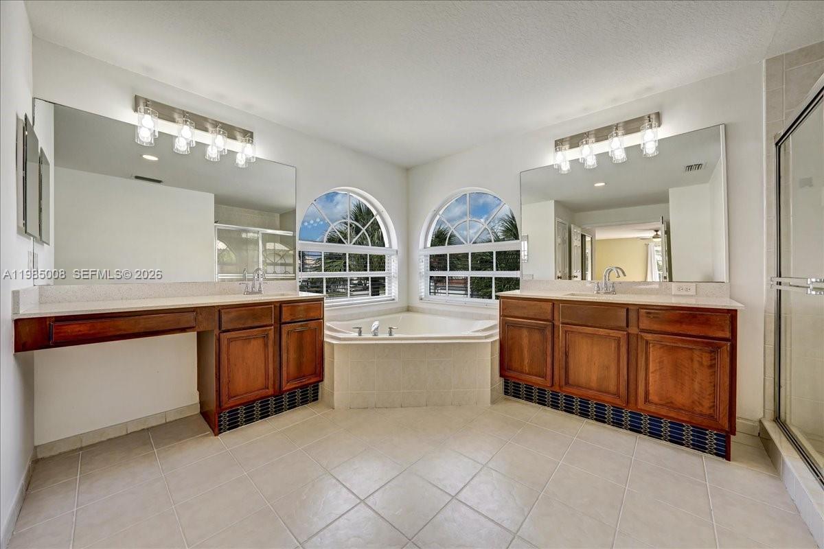 ISLES AT WELLINGTON 1 - Residential