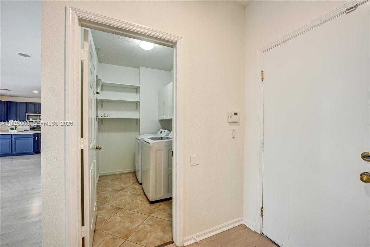 ISLES AT WELLINGTON 1 - Residential