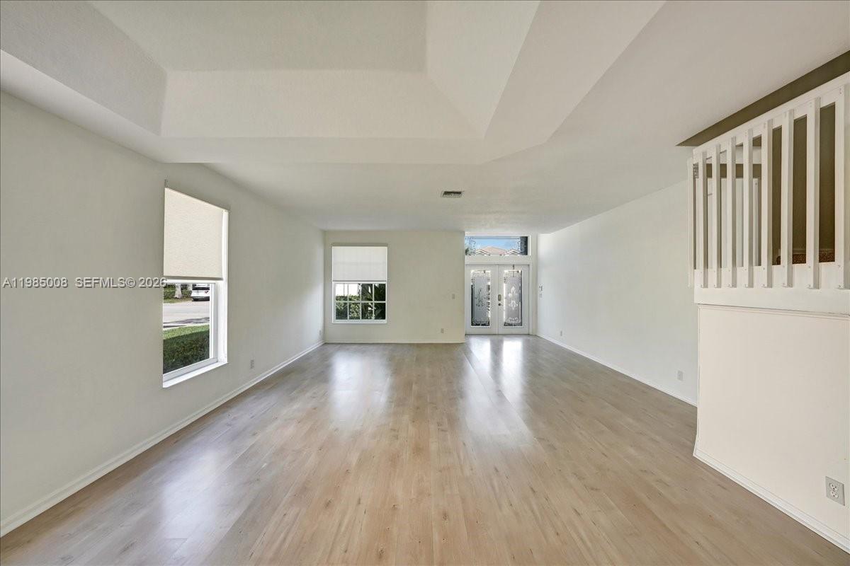 ISLES AT WELLINGTON 1 - Residential