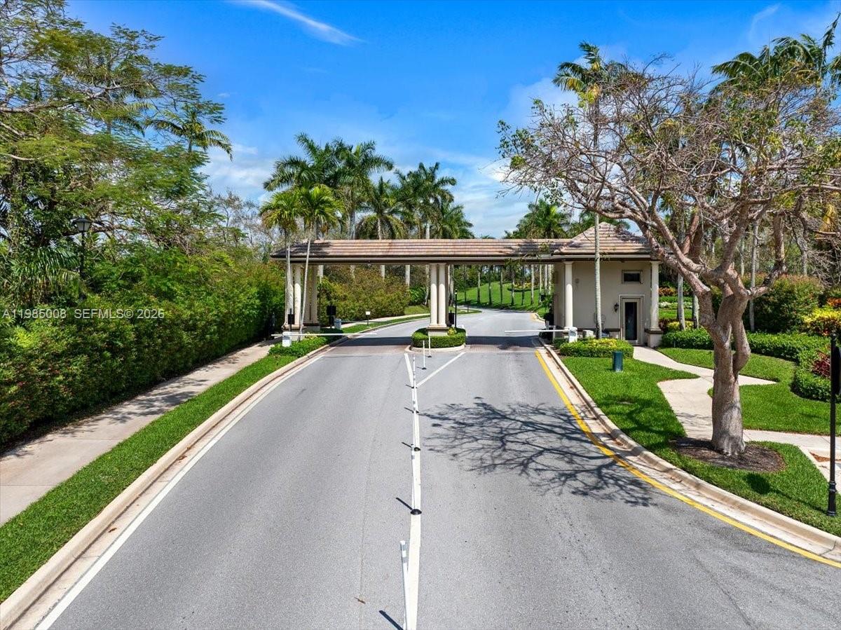 ISLES AT WELLINGTON 1 - Residential