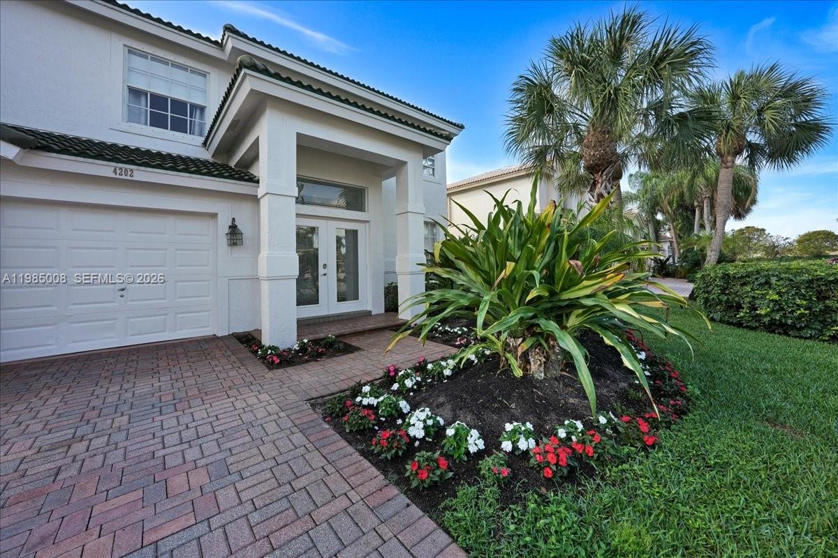 ISLES AT WELLINGTON 1 - Residential