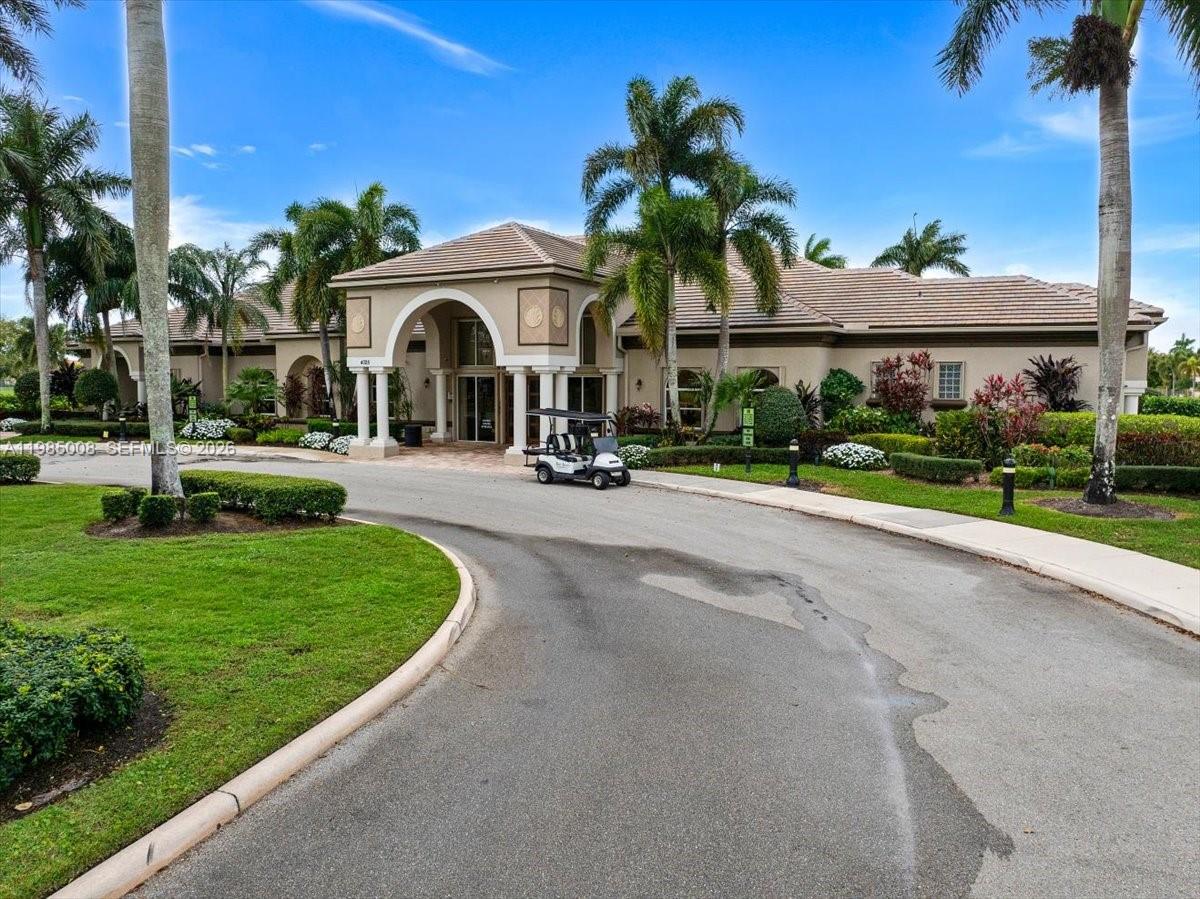 ISLES AT WELLINGTON 1 - Residential