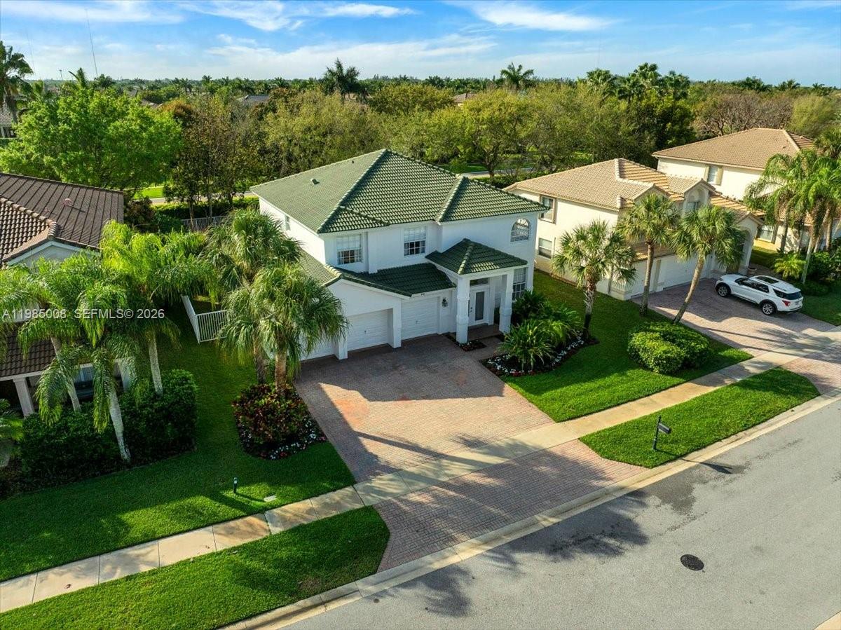 ISLES AT WELLINGTON 1 - Residential