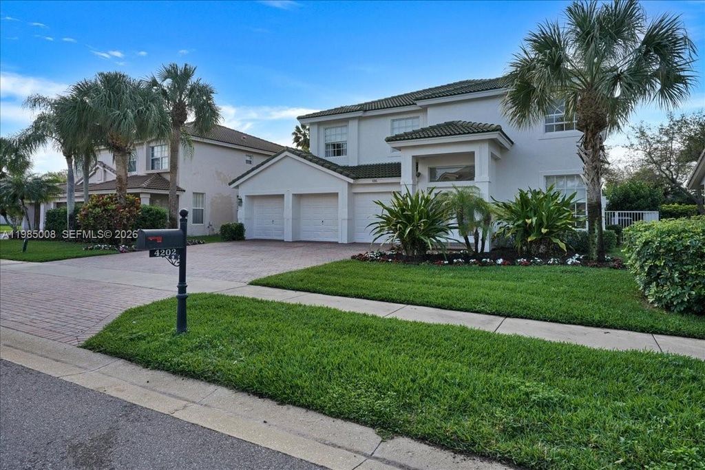 Photo of 4202 Bahia Isle Cir, Wellington, FL 33449 (MLS # A11985008)