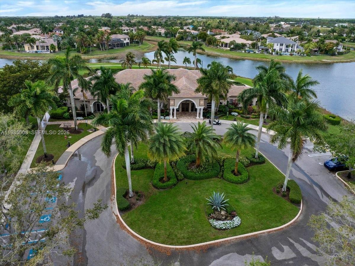 ISLES AT WELLINGTON 1 - Residential