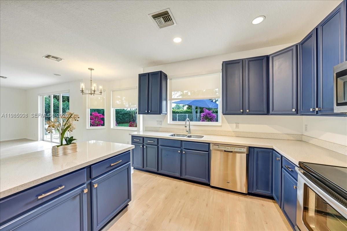 ISLES AT WELLINGTON 1 - Residential