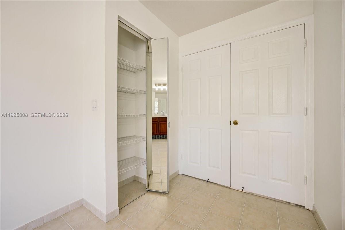 ISLES AT WELLINGTON 1 - Residential