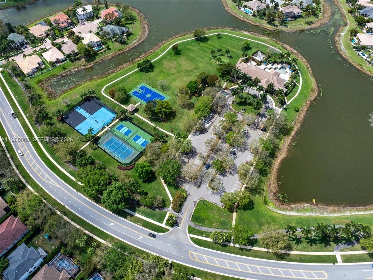 ISLES AT WELLINGTON 1 - Residential