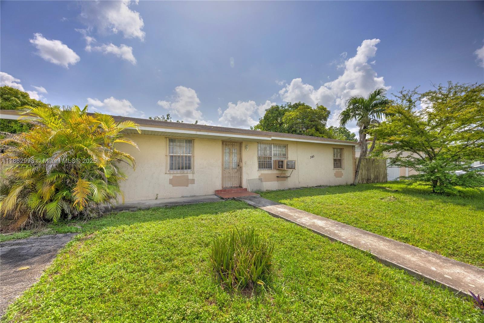 345 SW 18th Ave