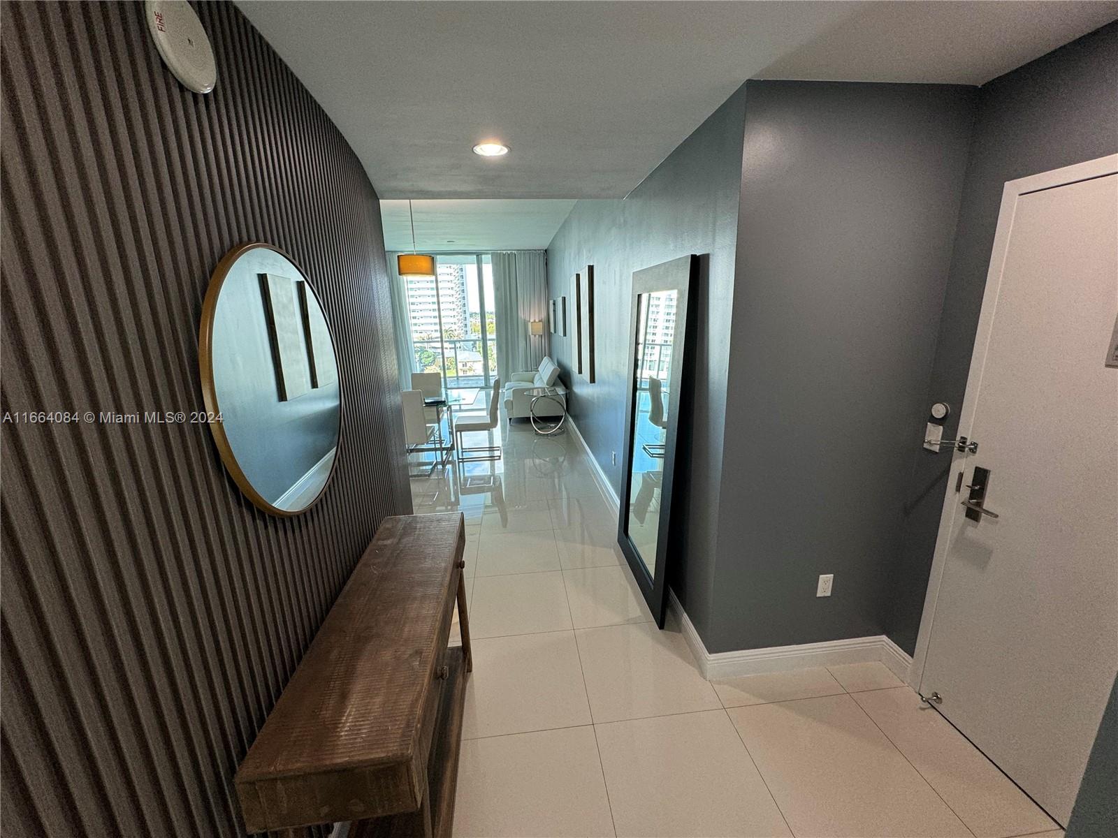 7928 East Dr 805