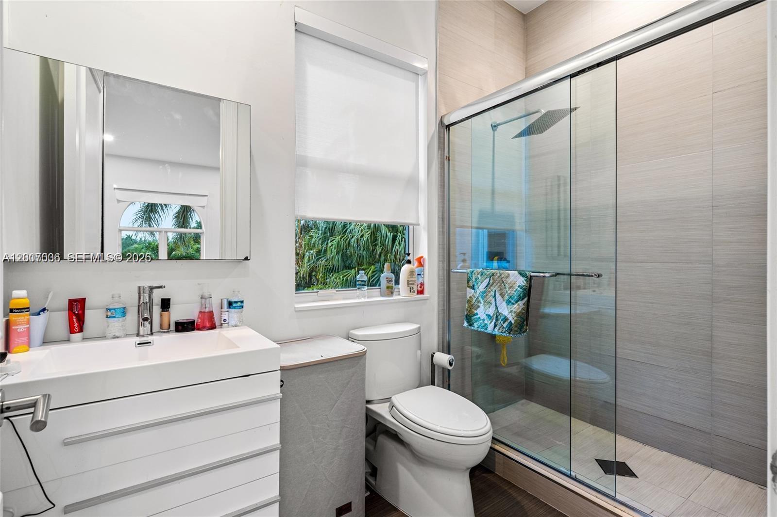 THREE ISLANDS 3RD SECTION - Residential