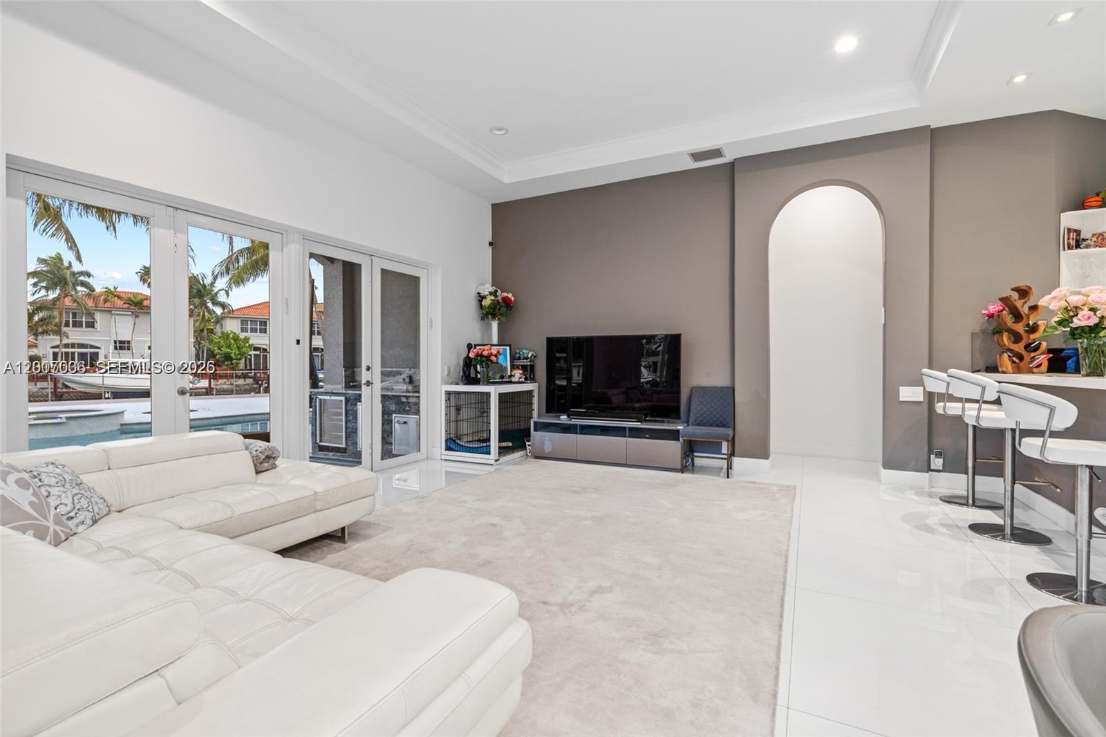 THREE ISLANDS 3RD SECTION - Residential