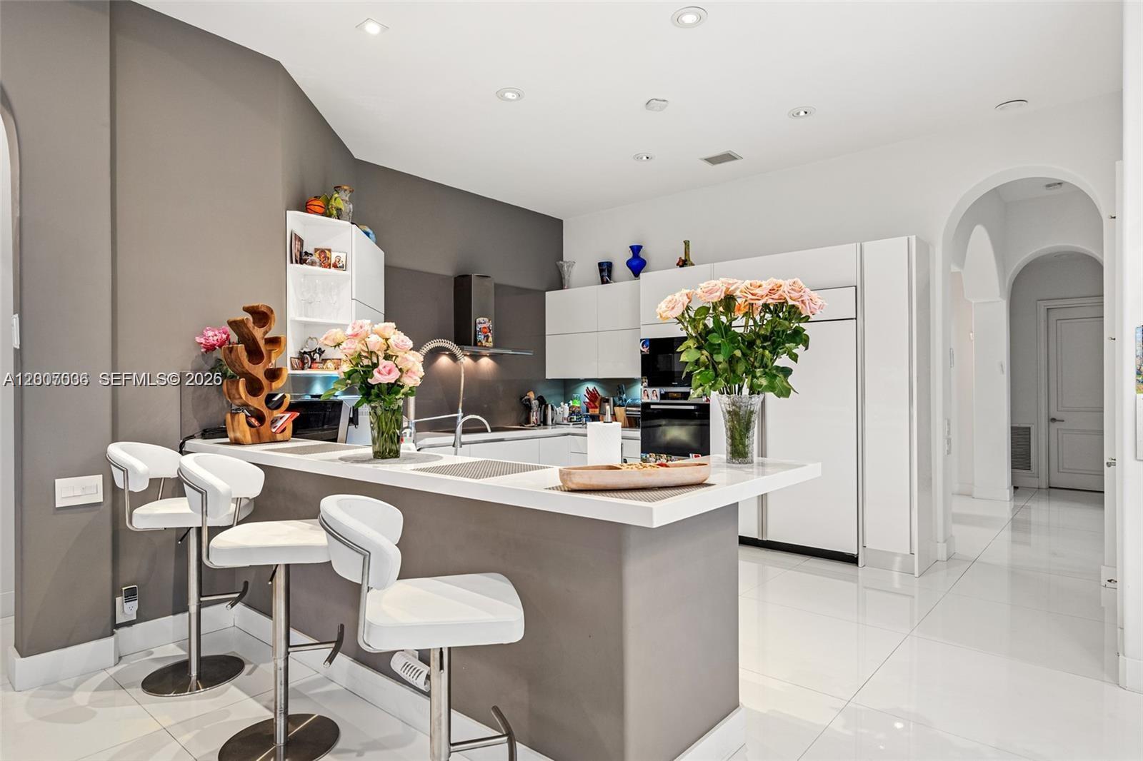 THREE ISLANDS 3RD SECTION - Residential