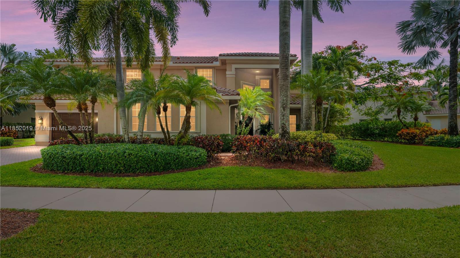 1020 Nautica Dr