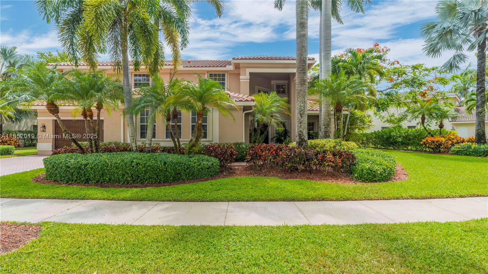 Stunning 5BR, 4.5BA home with 3 car garage and an office in Weston’s sought-after Savanna community. Renovated with top-tier finishes including a new gourmet kitchen with Taj Mahal quartzite counters and a spa-like primary bath with Cristallo quartzite. New 2024 roof, large-format porcelain tile on the first floor. Cabana and first-floor baths remodeled with designer touches. Features a gas fireplace with staggered-stone wall and custom cabinetry in office. Enjoy the private backyard oasis with a retractable awning, large pool, and peaceful lake views—perfect for entertaining. Home interior and exterior was repainted 2024, new gutters 2024, and so much more! This is a must see!