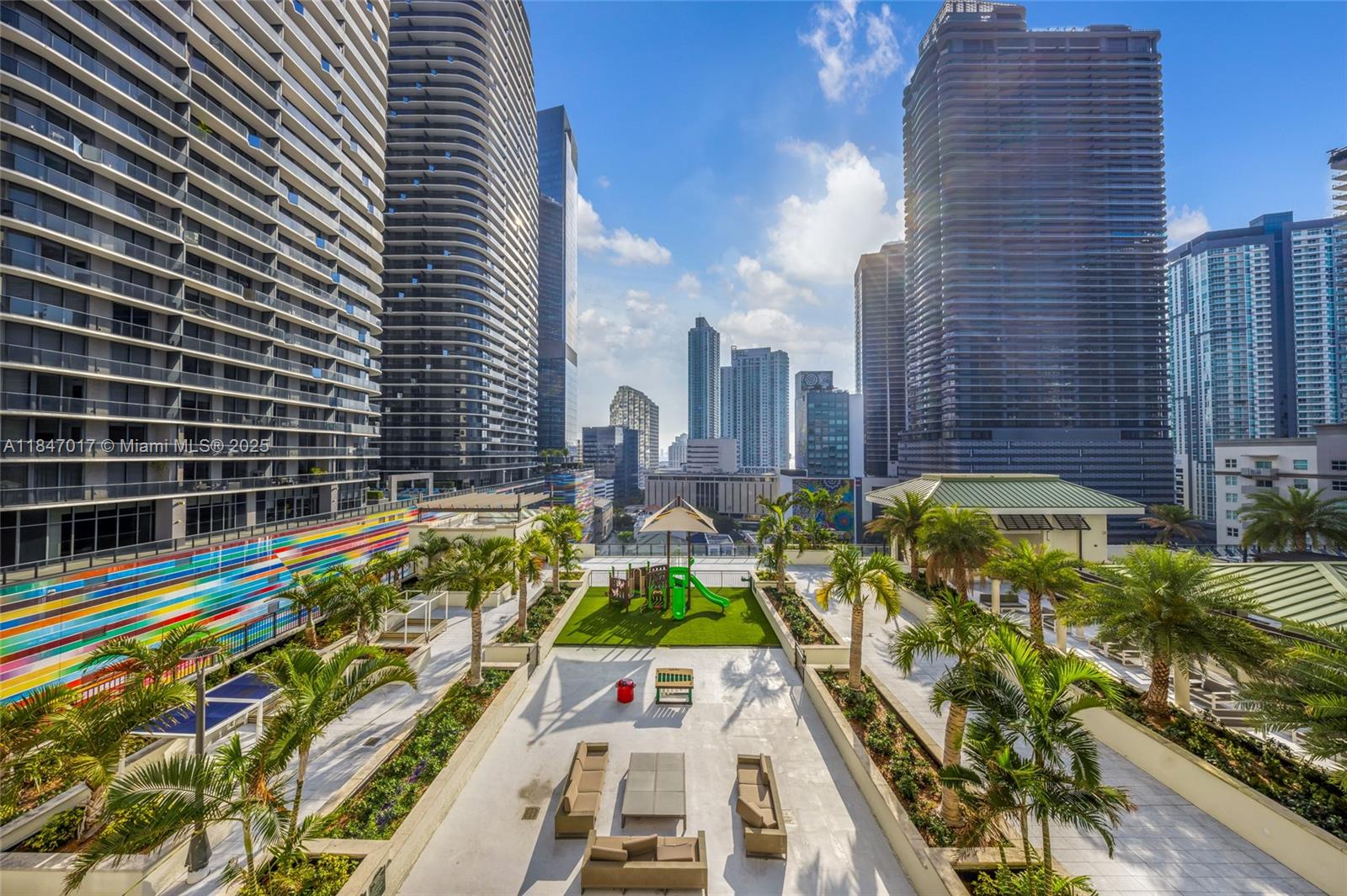 NINE AT MARY BRICKELL - Residential