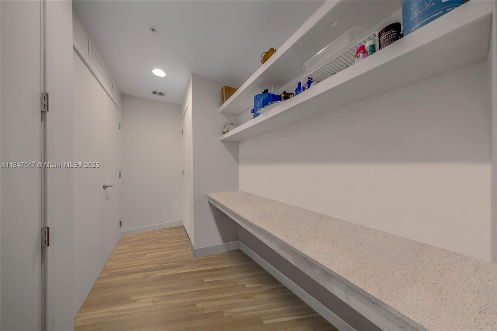 NINE AT MARY BRICKELL - Residential