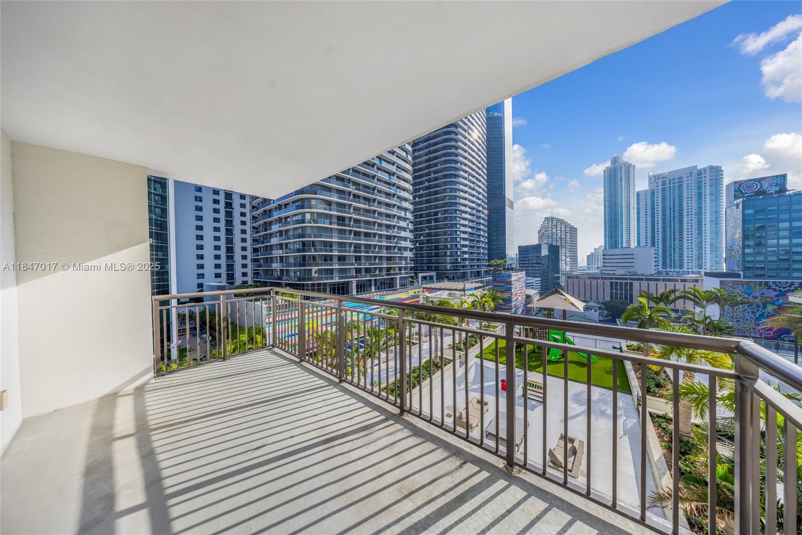 NINE AT MARY BRICKELL - Residential