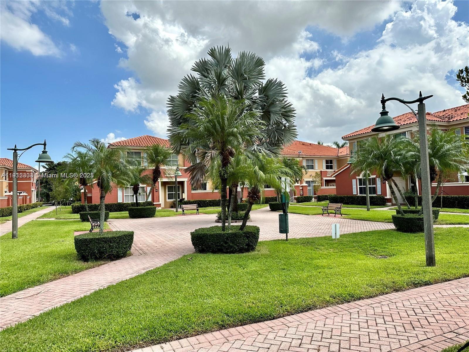 THE GATES AT DORAL ISLES - Residential