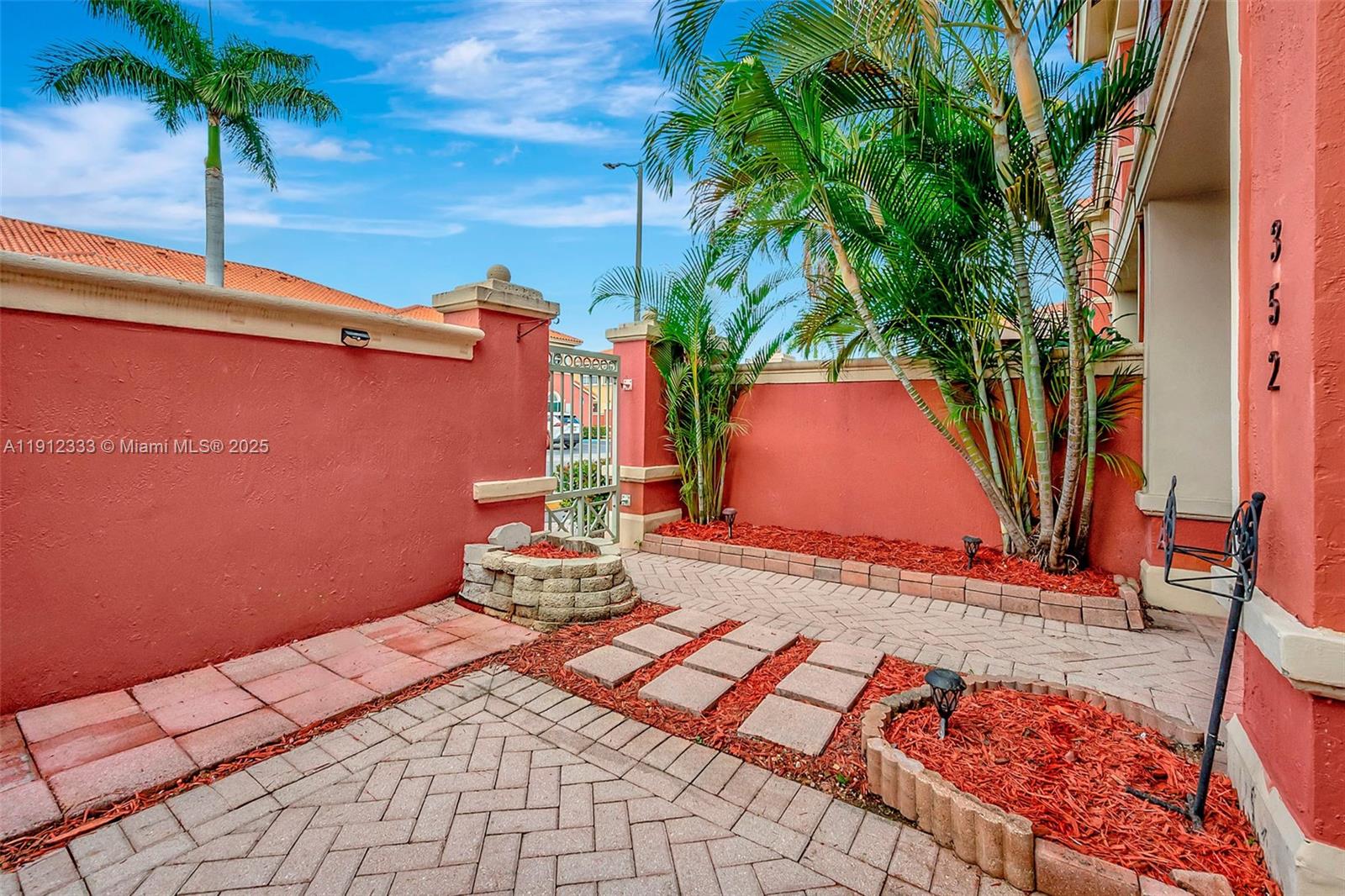 THE GATES AT DORAL ISLES - Residential