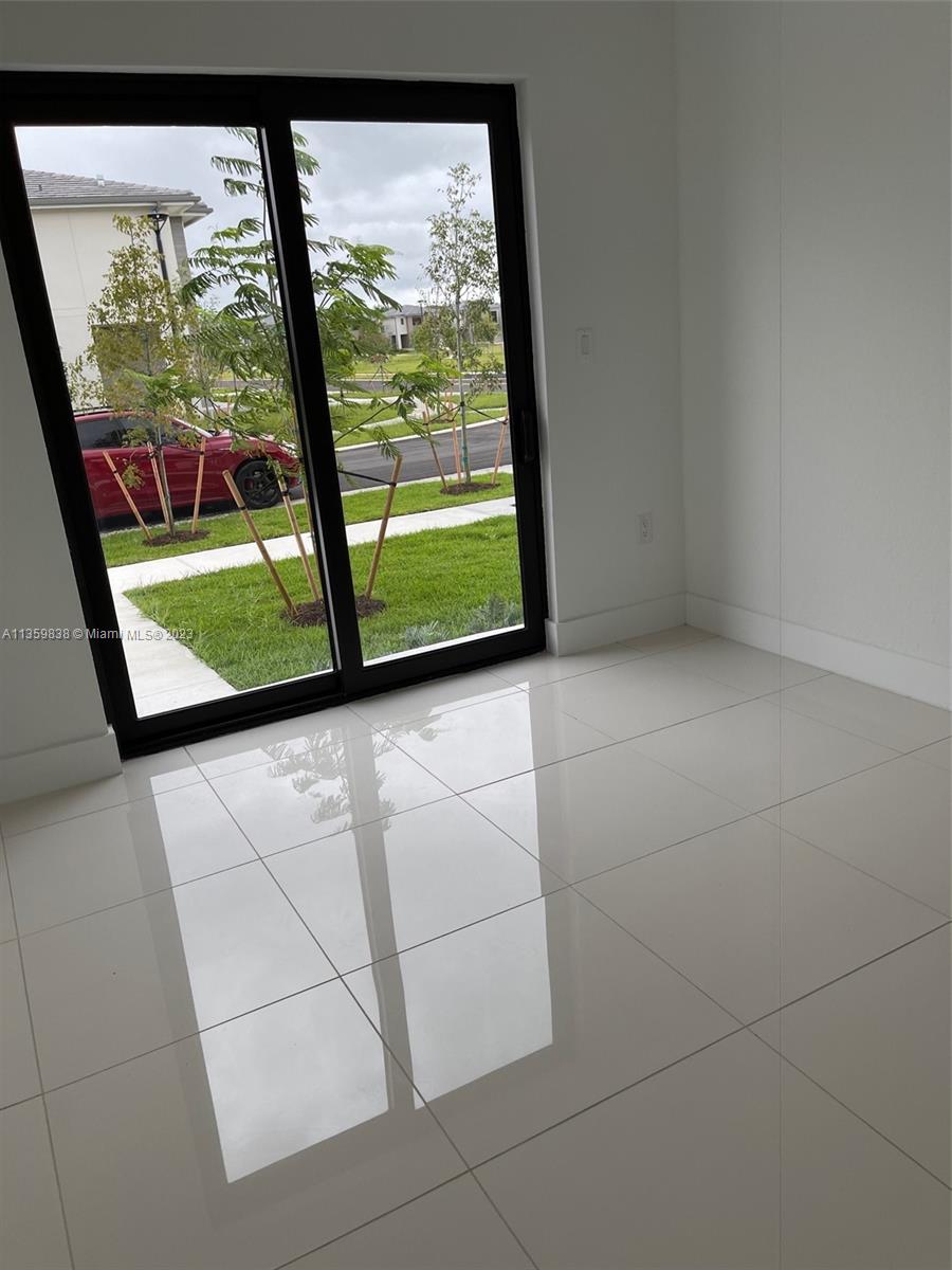 AURORA AT GRAND PALMS - Residential Lease