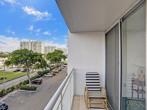 A home in Aventura