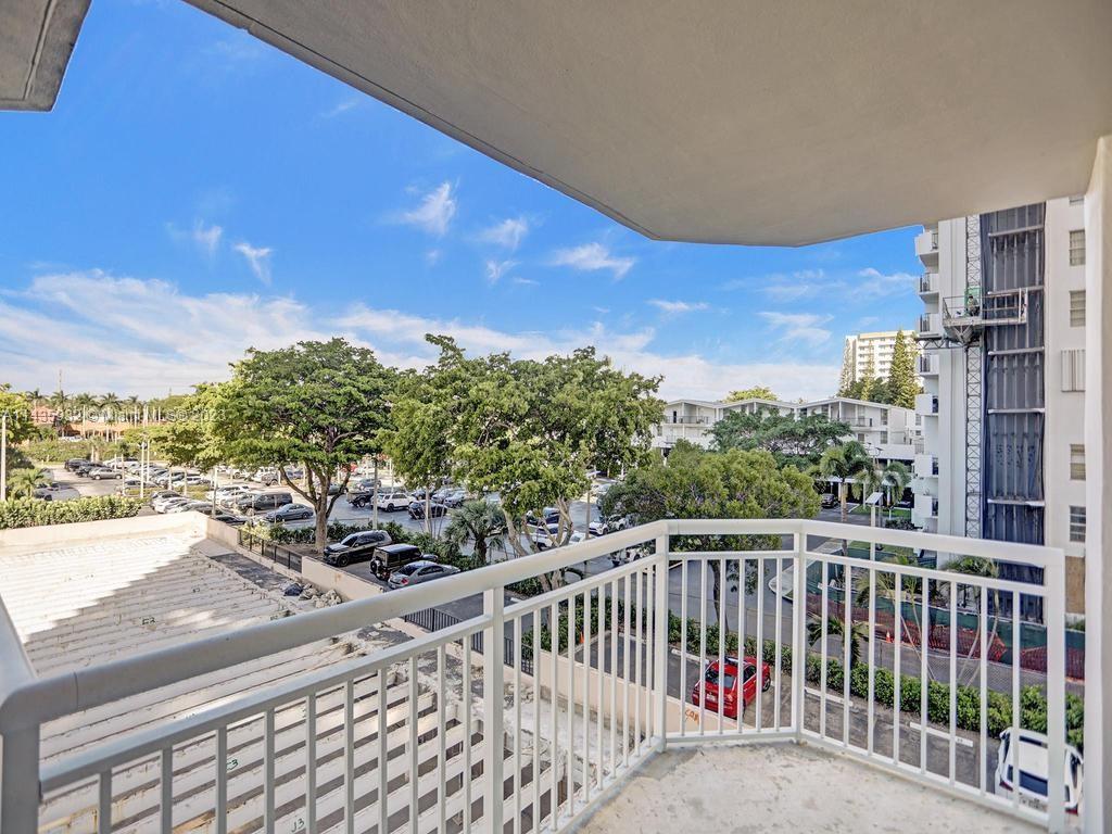 DEL PRADO MARINA - Residential