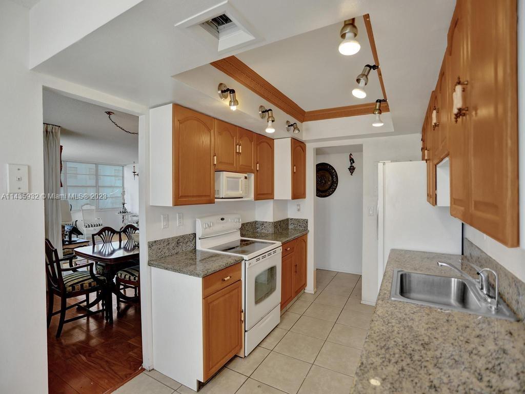 DEL PRADO MARINA - Residential