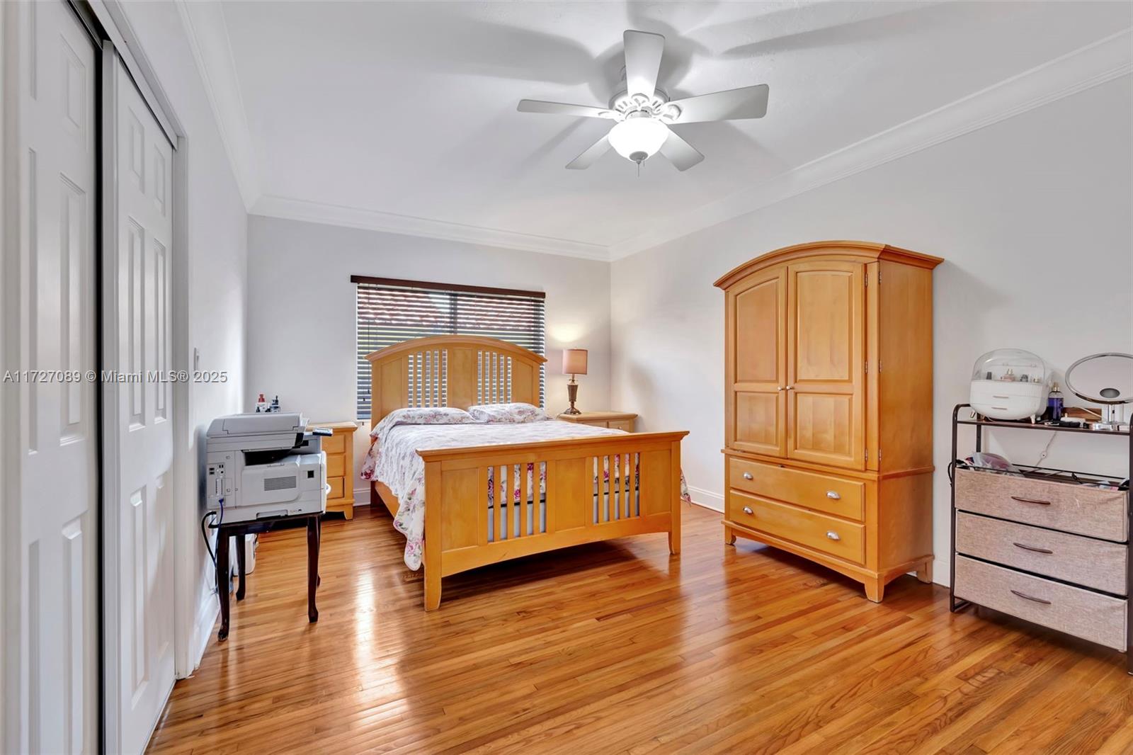 AMND MIAMI SUBURBAN ACRES - Residential