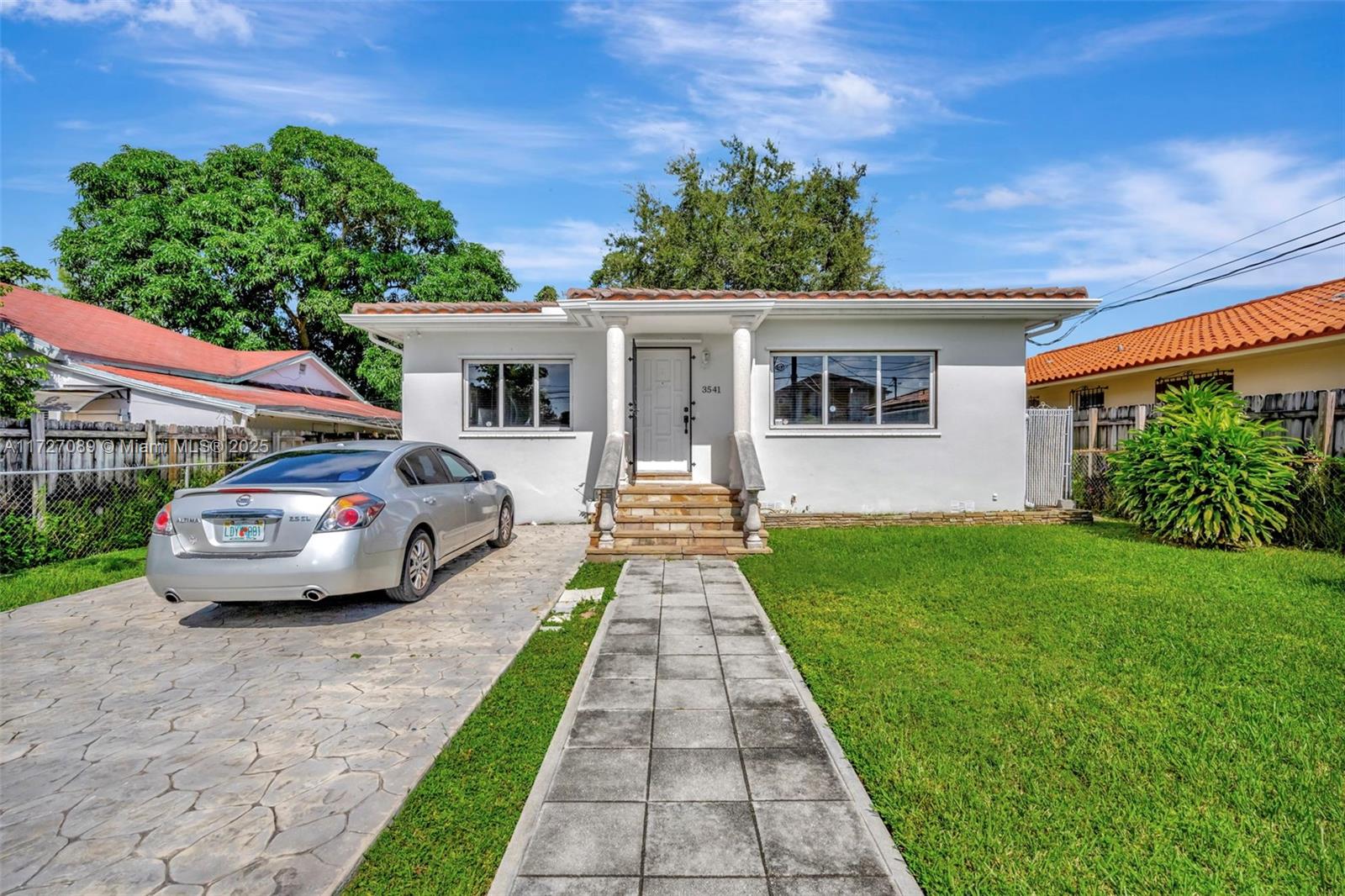 AMND MIAMI SUBURBAN ACRES - Residential