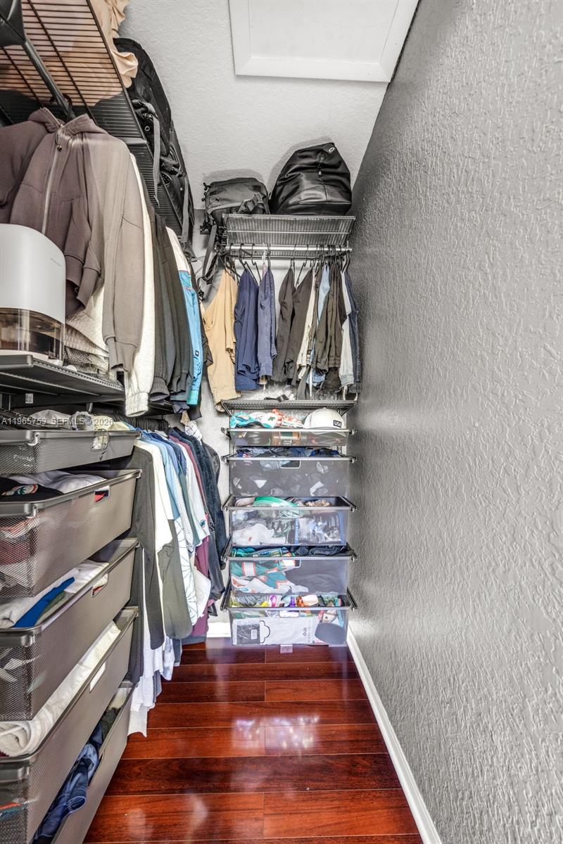 LAS BRISAS AT DORAL CONDO - Residential