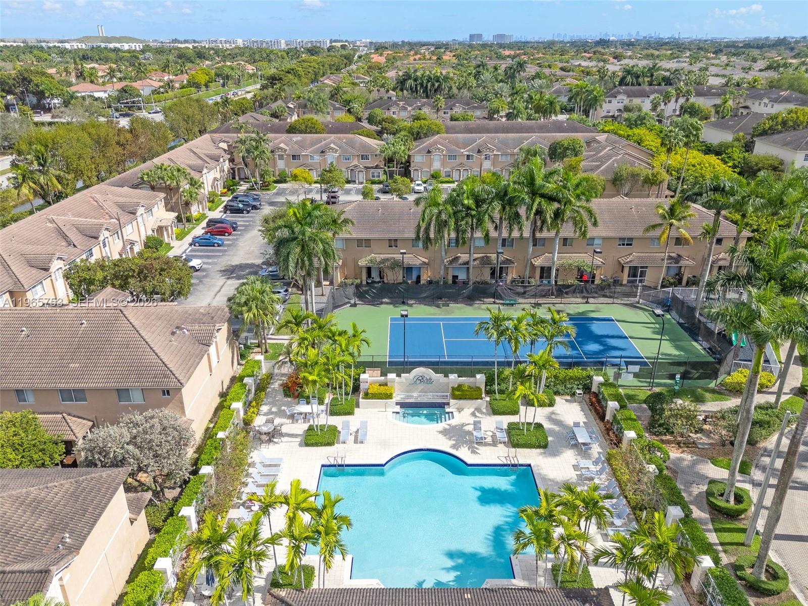 LAS BRISAS AT DORAL CONDO - Residential