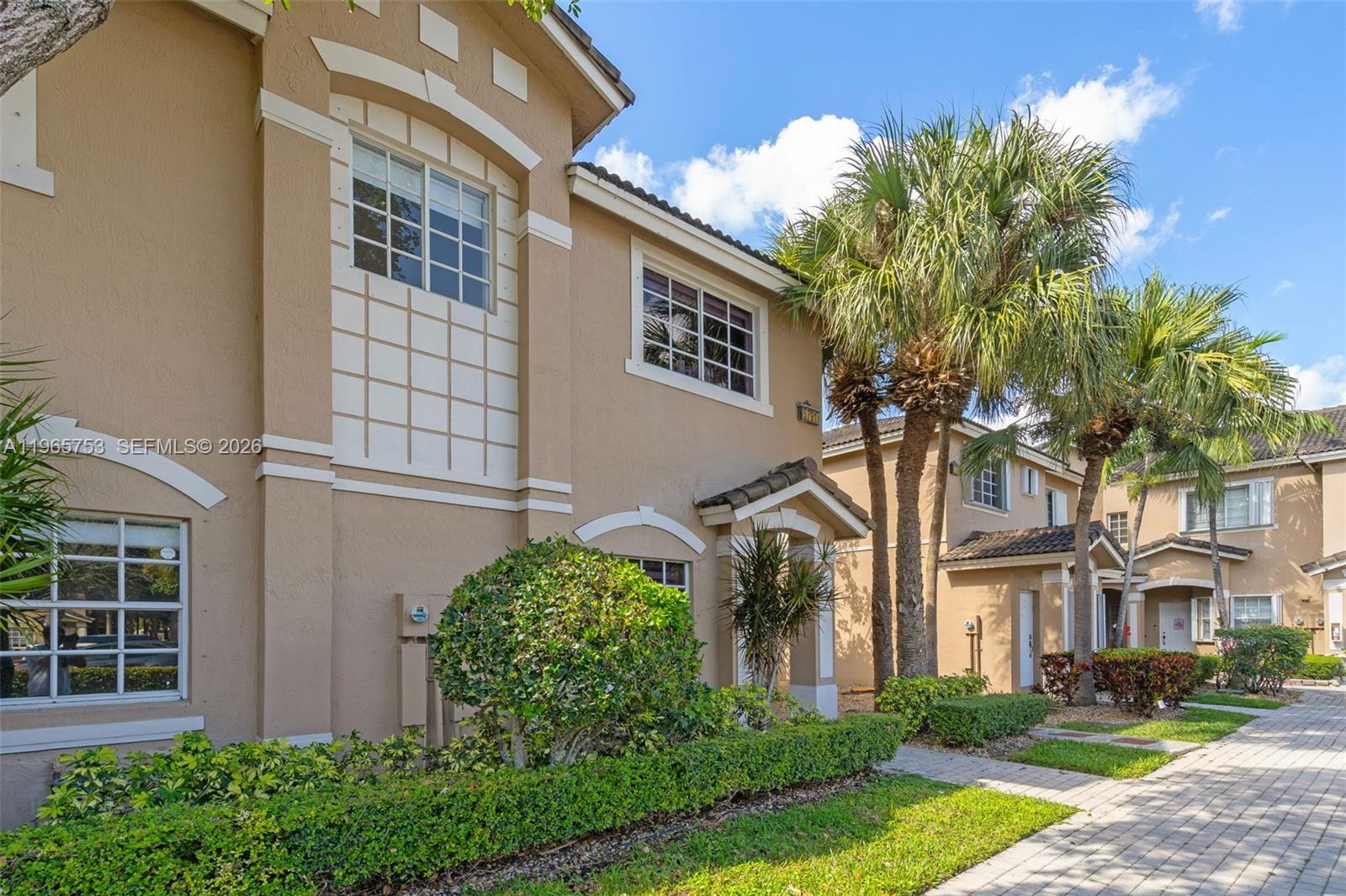 5791 NW 116th Ave 112